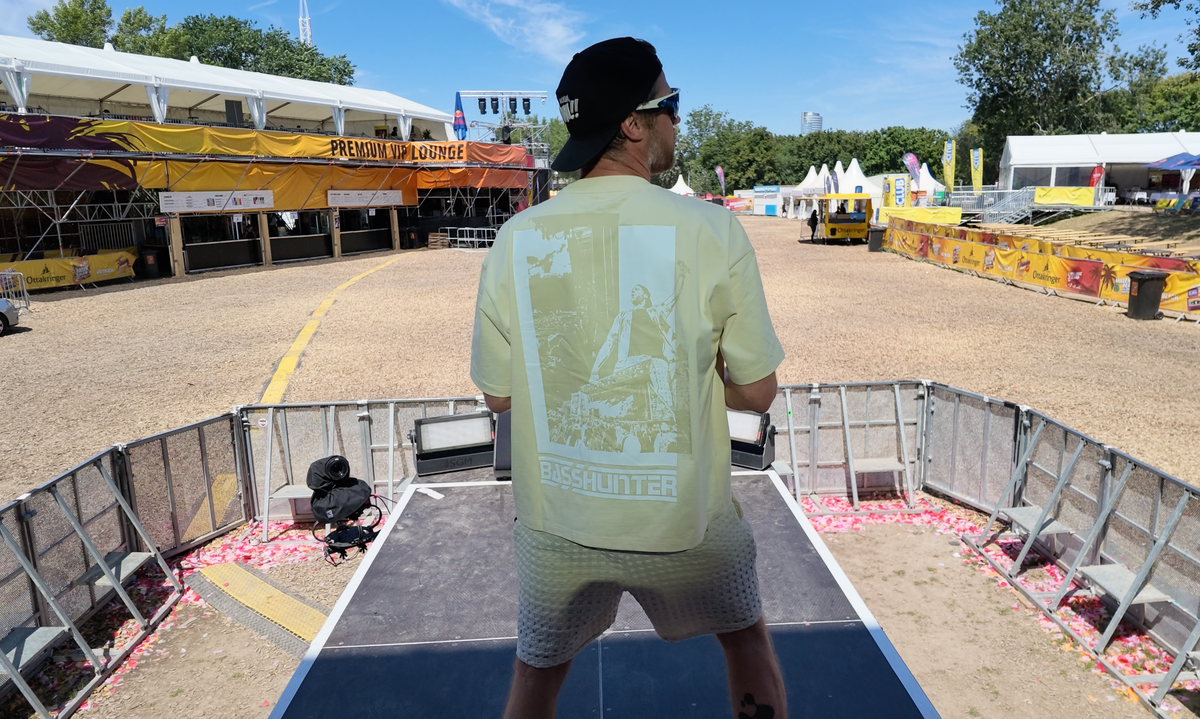 Basshunter Tee, Desert sand
